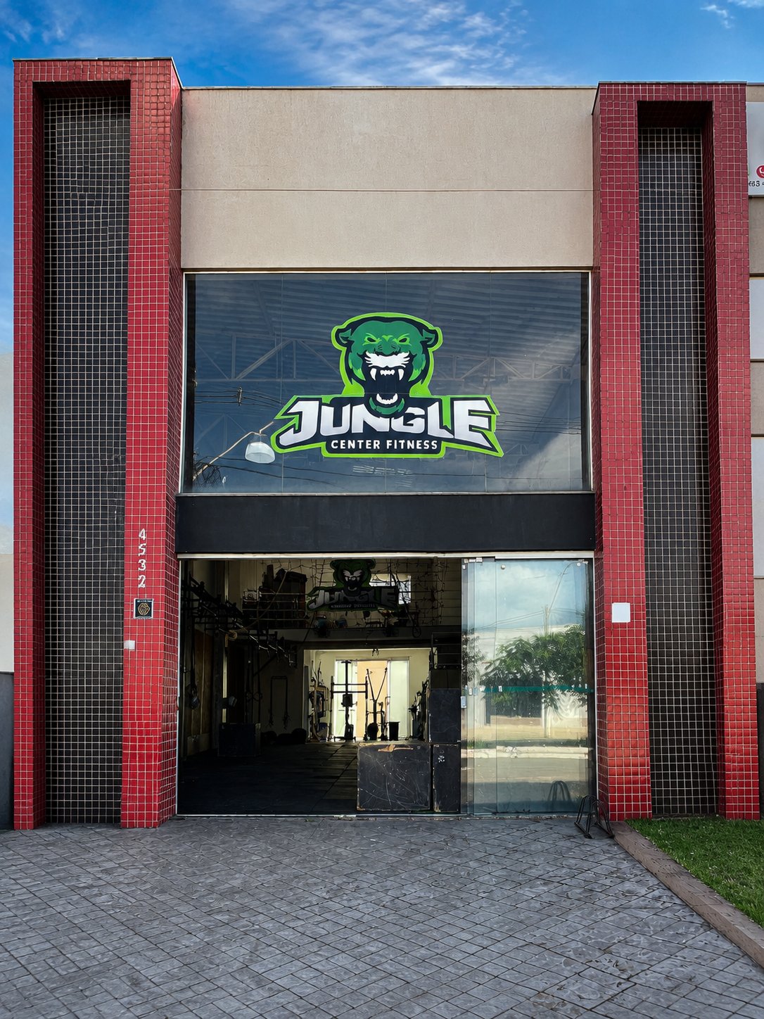 Fachada da Jungle Center Fitness na Avenida de Cillo, em Americana